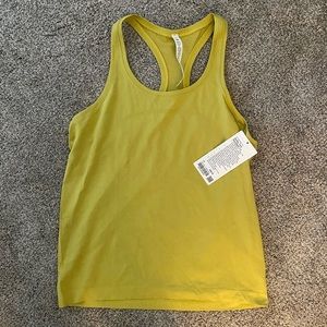 Lululemon Women’s Tank